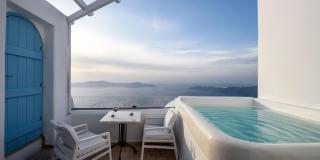 Above Blue Suites - Imerovigli - 9