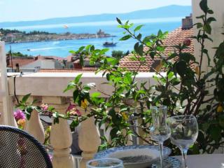 Beach Apartments Anton - Makarska - 0