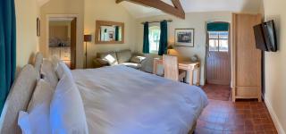 Hollies Farm B&B - 9