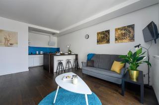 Centre Point Ilumino by LovŁódźApartments - Łódź - 5