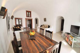 Cavern House Anthea - 3