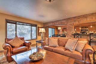 Modern Home with Patio 3 Mi to Beaver Creek Resort! - 9