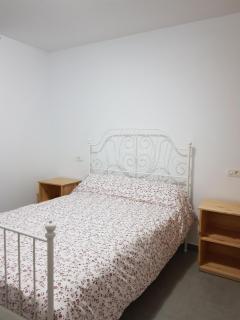 Apartamento privado en una zona tranquila y próxima al aeropuerto TF norte y a la ciudad de San Cristóbal de la Laguna . - La Laguna - 2