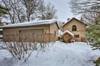 Waterfront Cottage, 9 Mi to Aloha State Park! - 9