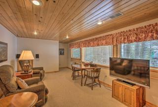Waterfront Cottage, 9 Mi to Aloha State Park! - 1