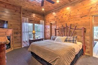 Sevierville Cabin with Hot Tub and Large Deck! - McCookville - 3