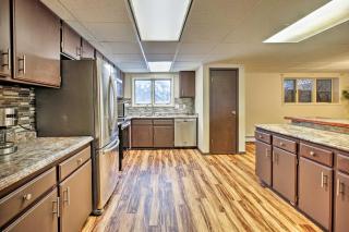 Lakefront Fairbanks Unit, 1 Mile to Pioneer Park! - 8
