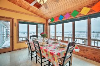 Updated Cabin on 7 Acres - Day Trip to Lake Geneva - Burlington - 2