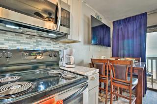 Waterfront Corpus Christi Escape with Pool Access! - Corpus Christi - 3