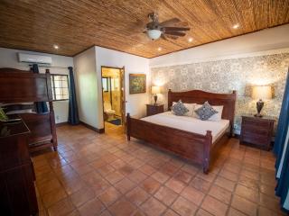 Nicawaves - Popoyo - 2