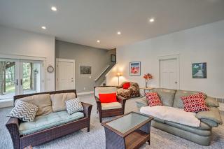 Grand Rapids Area Lakefront House with Dock - Lowell - 1
