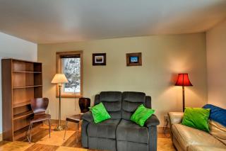 Walk to Town and Coast Anchorage Condo with Fireplace - Anchorage - 7