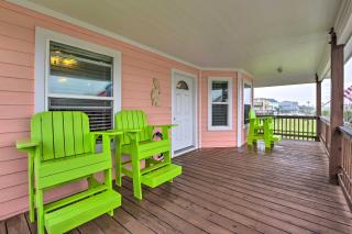 Beach Access, Fishing Pier & Views: Galveston Home - 8