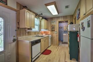 Lakefront Nature Escape! Cabin in Keystone Heights - 1