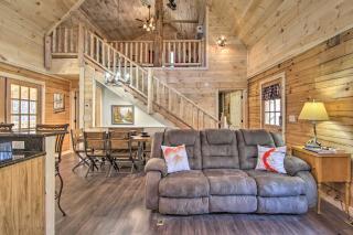 The Phoenix Cabin with Hot Tub in Gatlinburg! - Gatlinburg - 7