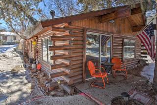 Walk to Lava Hot Springs Pools from Cozy Cabin! - Lava Hot Springs - 0