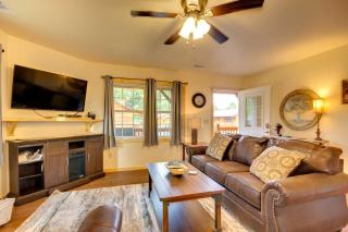Smoky Mountain Cabin with Hot Tub and River Views! - Bryson City - 8