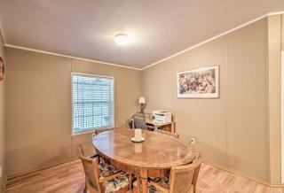 Homosassa House with Fire Pit Less Than 2 Miles to River! - Homosassa - 1