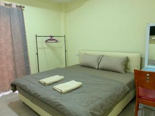 Thippawan Bungalow - Ko Si Chang - 3