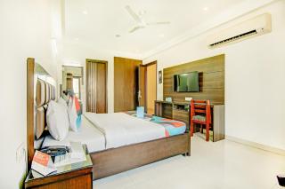 FabExpress Hemkunt Residency Noida - Noida - 3