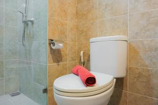 Suite 3BR Kemang Village Apartment By Travelio - 5