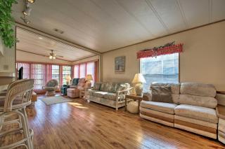 Waterfront Homosassa Home with Private Dock and Deck! - Homosassa - 7