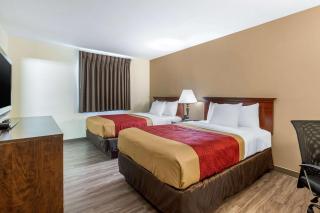 Econo Lodge Inn & Suites Fairgrounds - Des Moines - 3