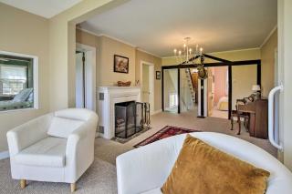 Charming Tivoli Home with Patio, by Town and Shops - 8