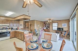 Pet-Friendly Second Row House Steps to Beach! - Holden Beach - 8
