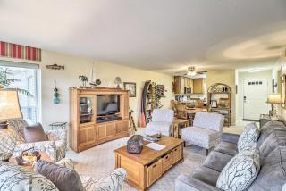 4 Mi to Lake Unit with Pool Access in Fairfield Bay - Fairfield Bay - 5