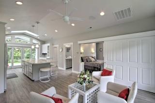 Contemporary Tacoma Cottage with Deck and Pond! - Tacoma - 3