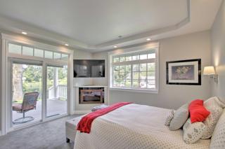 Contemporary Tacoma Cottage with Deck and Pond! - 2