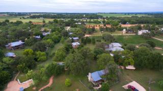 Barons CreekSide Resort - Fredericksburg - 7