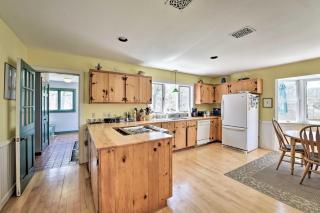 Peaceful Chilmark Farmhouse by Menemsha Beach - Chilmark - 6