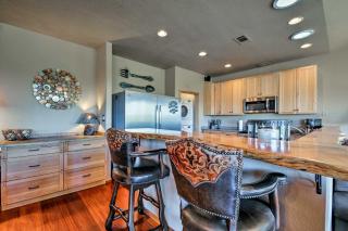 Large Ruidoso Home with Stunning Views and Hot Tub! - Ruidoso - 7