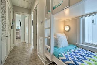 Gulf Shores Home with Shared Pool, 2 Blocks to Beach - Gulf Shores - 1