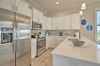 Gulf Shores Home with Shared Pool, 2 Blocks to Beach - Gulf Shores - 7