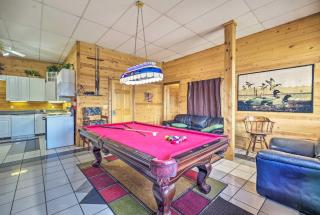 Spacious Cabin on Dale Hollow Lake with Hot Tub! - 1