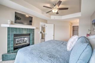 Waterfront Lake Ozark Condo with Pool Access - 2