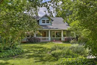 Spacious Downtown Chico Home about Half Mile to CSU! - Chico - 0