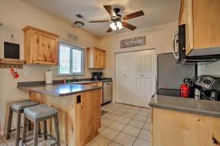 Kanab Condo with Pool and Patio, 30 Mi to Zion NP - Kanab - 0