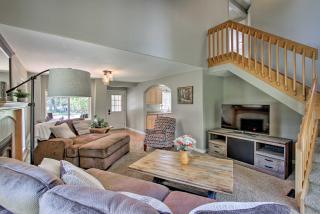 Creekfront Lincoln Home, Steps from Downtown! - Lincoln - 5