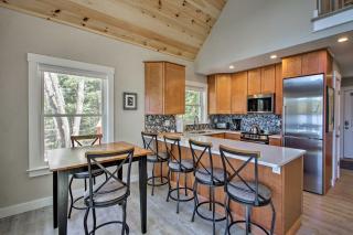 Lakefront Meredith Home Private Beach and Fire Pit! - Meredith - 5