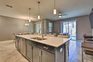 about 6 Mi to Disney Kissimmee Retreat with Pool! - Kissimmee - 3