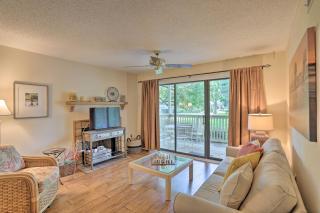 Pool Access and Lake Views Kingston Resort Villa! - Myrtle Beach - 3