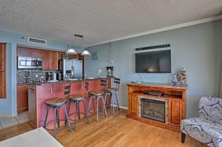 Community Pool Access Condo in Myrtle Beach - Myrtle Beach - 4