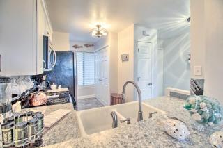 Oceanfront St Helena Island Condo with Beach Access! - Oceanmarsh Subdivision - 4