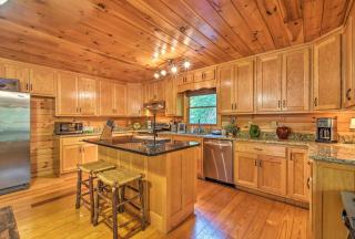Happy Jacks Cabin on River with Deck and Game Room! - 9