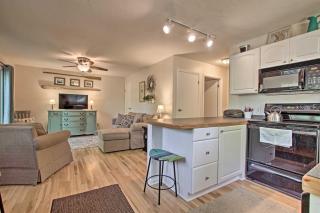 Ludington Cottage with Deck, Yard and Fire Pit! - Ludington - 4