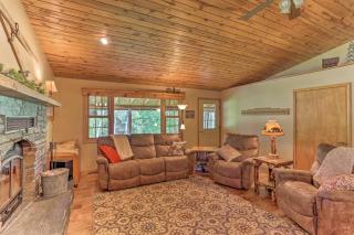 Lead Cabin about 9 Mi to Deadwood Hot Tub and Patio! - Lead - 3